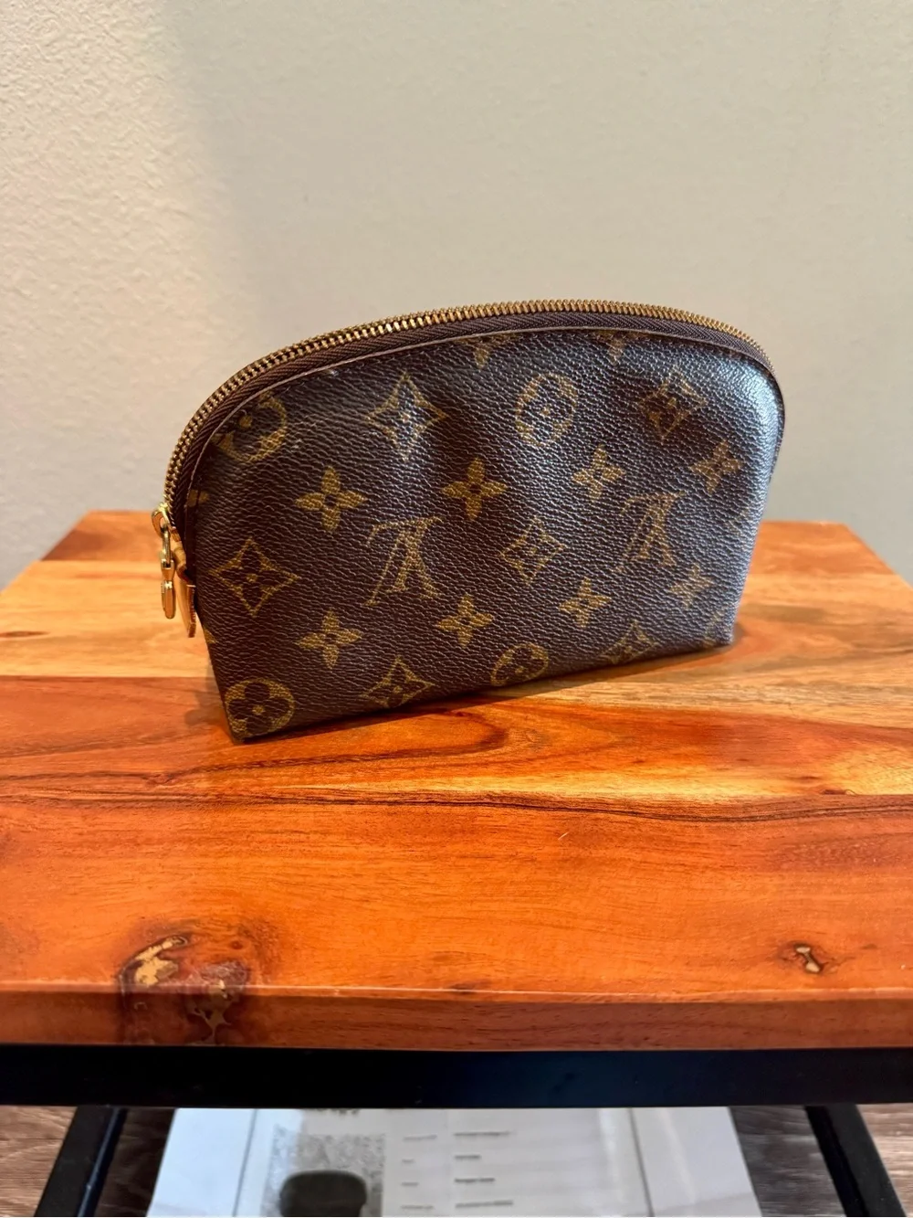 Louis Vuitton PM Cosmetic Pouch in Monogram canvas